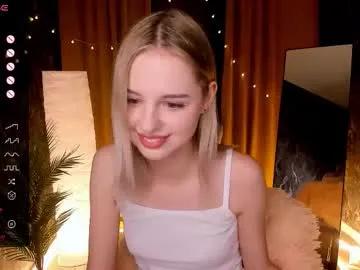 lillian_shine — GOAL: Suck finger with eyes contact [39 tokens remaining] Im Lillian, and im new here ^^ Private is open  #new #18 #shy #smalltits #teen