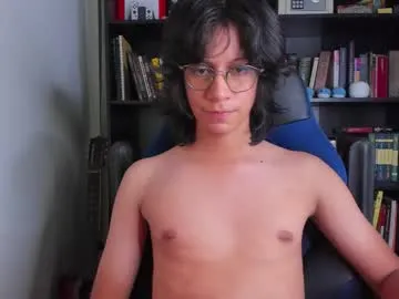 literateboy on Chaturbate