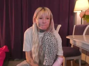 Freechat lookatmehabibi_ on Chaturbate