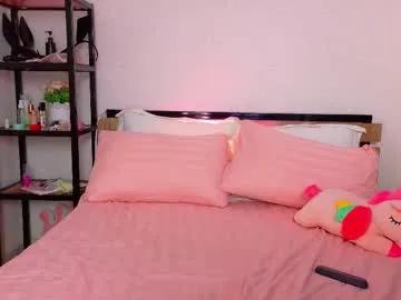 Freechat lovely_poppy on Chaturbate