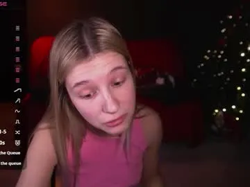 lovelyspacee on Chaturbate