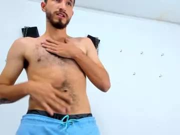 lucas4me on Chaturbate