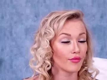 Group lucyaddison on Chaturbate