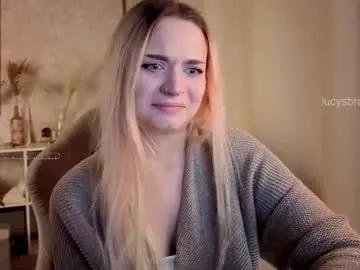 lucysbrain — handbra  [27 tokens remaining]  toy ON  wheel is 40tk #blonde #teen #feet #cosplay #orgasm