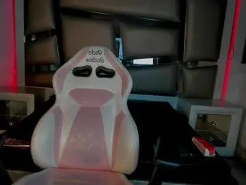 luna__scarlett — Hello, I'm so horny and don't let my pussy dry - #latina #natural #feet #bigtits #bigass