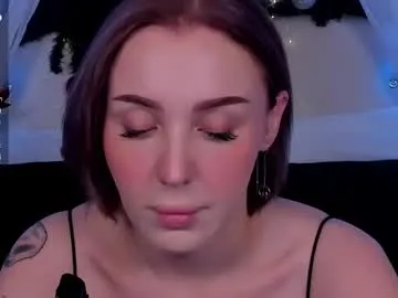 lushcherry on Chaturbate