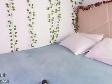 Freechat lyly_loveyou on Chaturbate