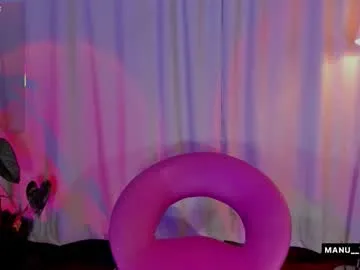 manu_nyx on Chaturbate