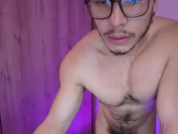 Freechat maxifit_ on Chaturbate