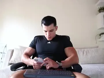 maximohoot on Chaturbate