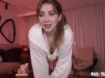 maxine_8 on Chaturbate