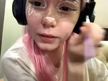 Freechat megansavells on Chaturbate