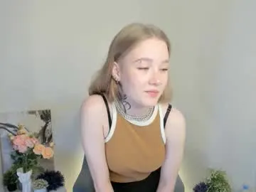 melodievejar on Chaturbate