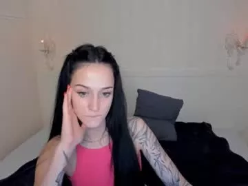 meowluv on Chaturbate