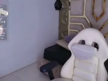 meraki_fraise on Chaturbate