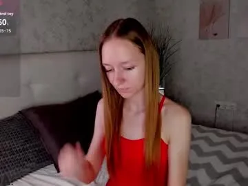 mia_e1fie on Chaturbate