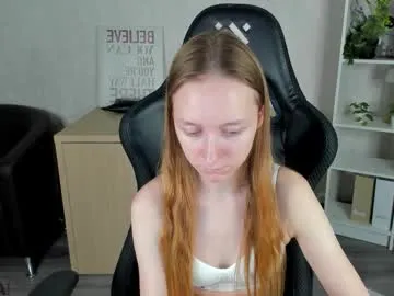 mia_e1fie on Chaturbate