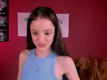 mia_starrr_ on Chaturbate