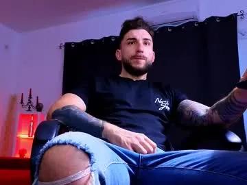 Freechat mightyaaron on Chaturbate