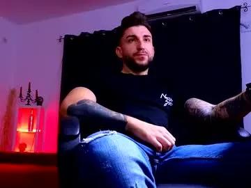 Freechat mightyaaron on Chaturbate