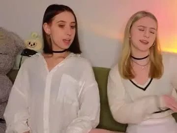 mimipaws on Chaturbate