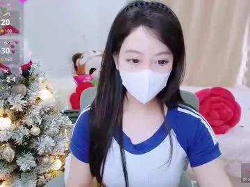 mina_686 on Chaturbate