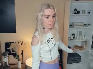 myviolet_rush on Chaturbate