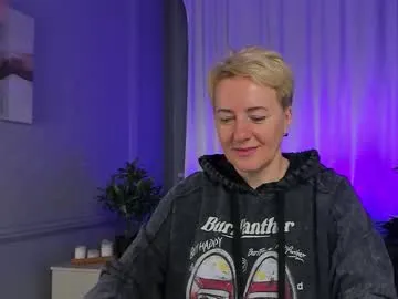 nika_smit on Chaturbate