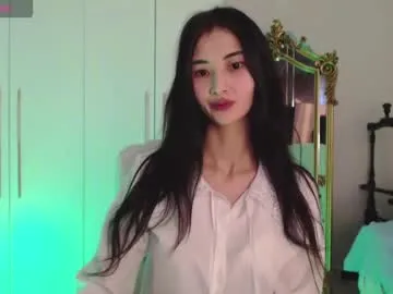 Freechat niufrommacau on Chaturbate