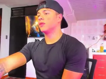 noah_223 on Chaturbate