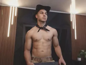 noah_clarkk on Chaturbate