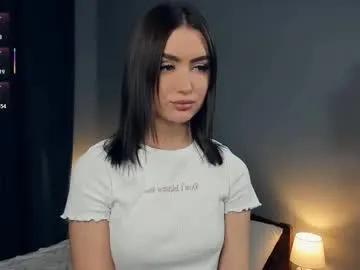 Freechat paulettelafevre on Chaturbate