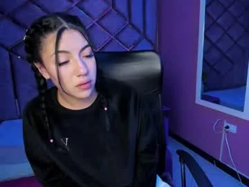Freechat poly_sasha_ on Chaturbate