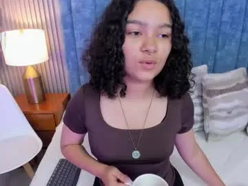 pretty_sunlight_ on Chaturbate