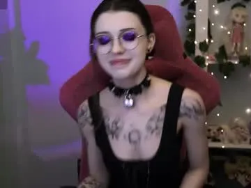 prettybones on Chaturbate