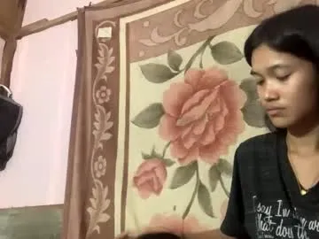 Freechat puki_hot on Chaturbate