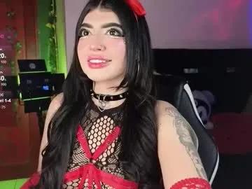 Freechat queenlamia on Chaturbate