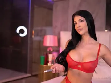 Freechat raisakali on Chaturbate