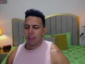 Freechat ryan_nesson on Chaturbate