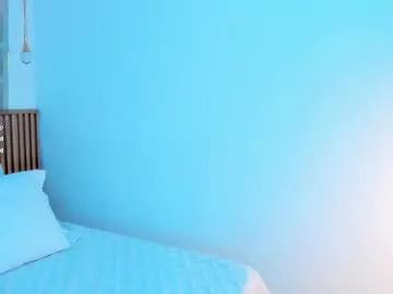 sabrina_f0xx — fuckme dick bby #latina #new #petite #bigboobs #bigtits [76 tokens remaining]