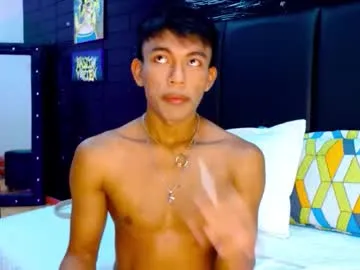 santinaugthy on Chaturbate