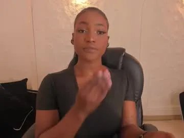 savannahstorm_ on Chaturbate