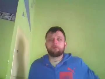 slaveboy32bi on Chaturbate