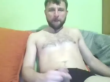 slaveboy32bi on Chaturbate