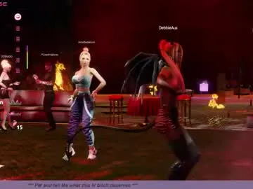 Freechat slavelilith on Chaturbate