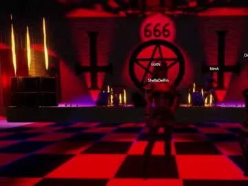 Freechat slavelilith on Chaturbate