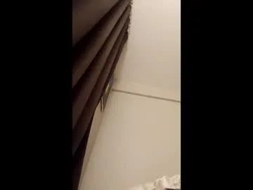 Freechat slomoblendz on Chaturbate