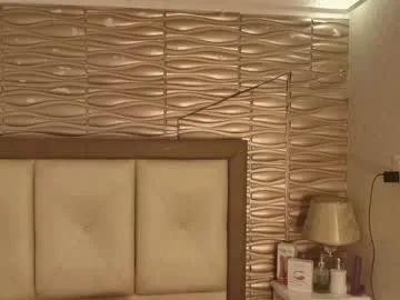 sofianesvat1 — sexy dance with oil [69 tokens left] #naked #oil #sexy #dance #smoke