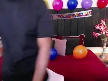 Freechat soft_attraction on Chaturbate