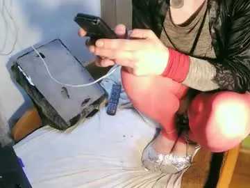 soniahiddencd — Soniahiddencd's room #crossdresser #feet #milf #amateur #sissy